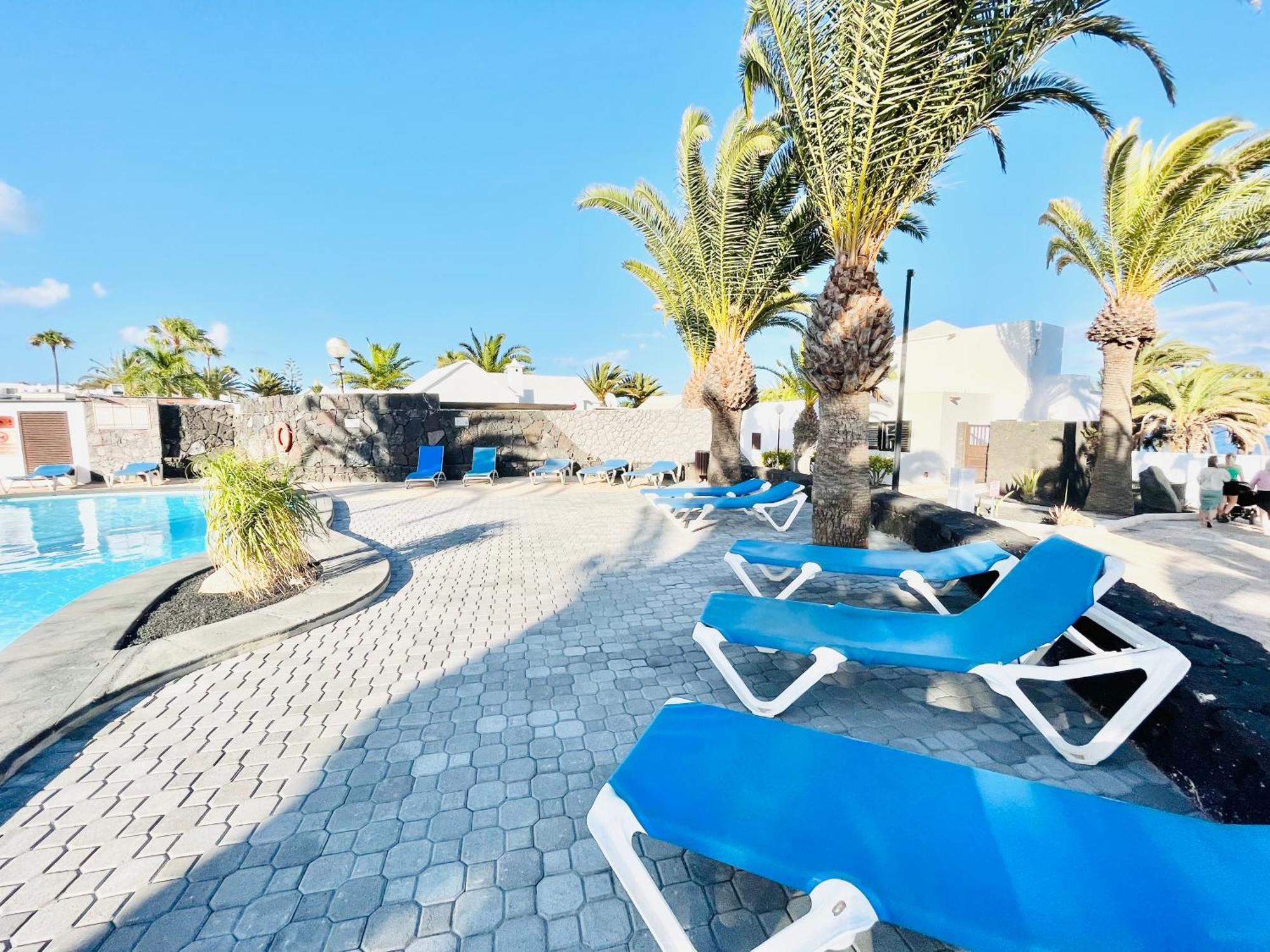 Trinity House En Playa Bastian Casa vacanze *