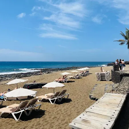 Trinity House En Playa Bastian Villa Costa Teguise Exterior photo